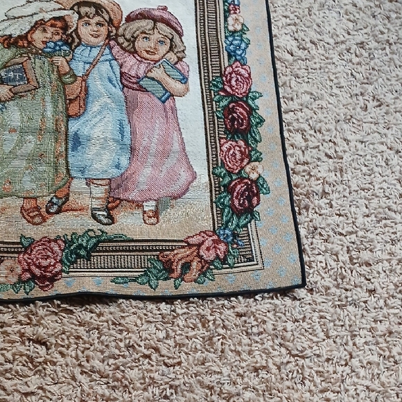 Vintage Style Tapestry Wall Hanging with Floral Accents - Picture 4 of 10